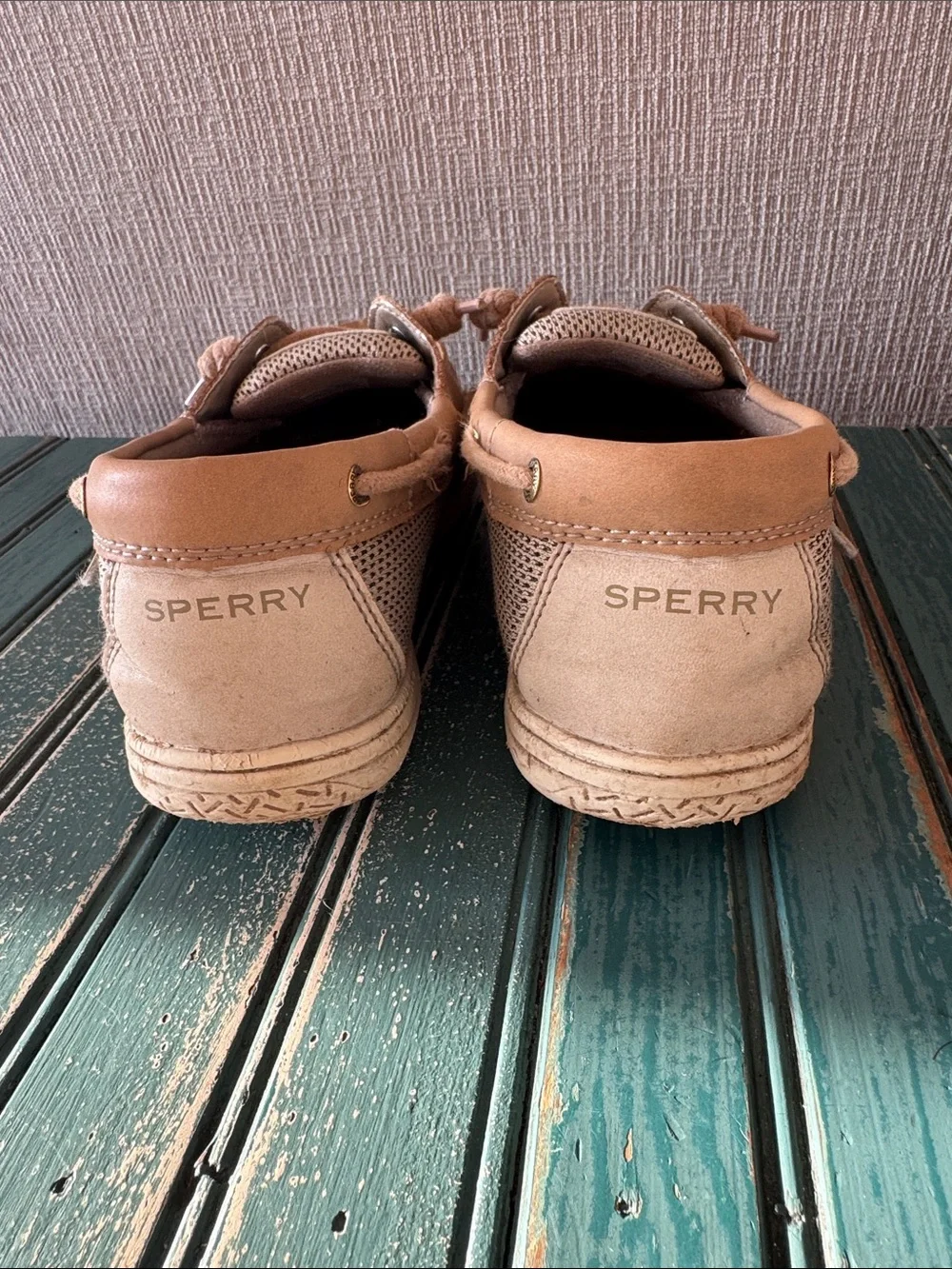Sperry authentic shoresider